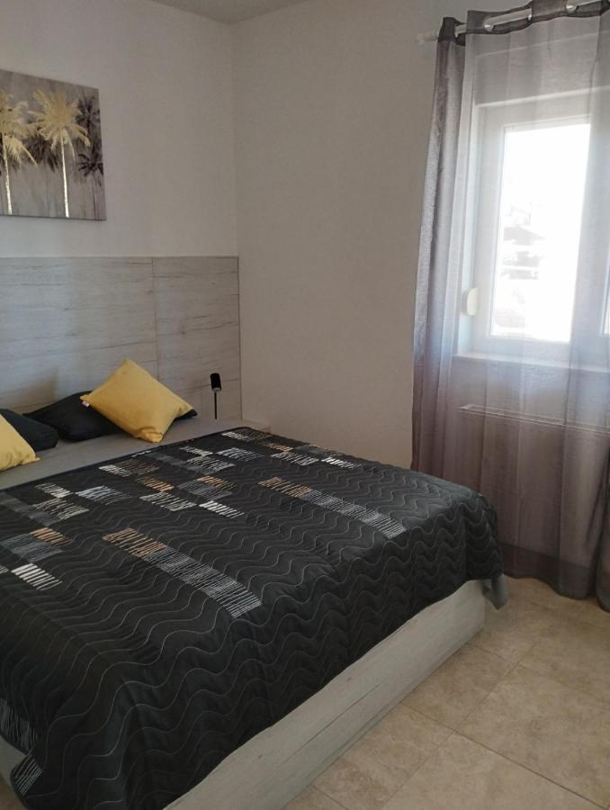 Apartmani Lucica Jezera Exterior foto